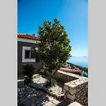 Villa Apollo Romantic Sea View *
