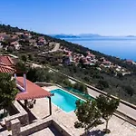 Apollo Romantic Sea View *