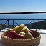 Apollo Romantic Sea View Kiveri