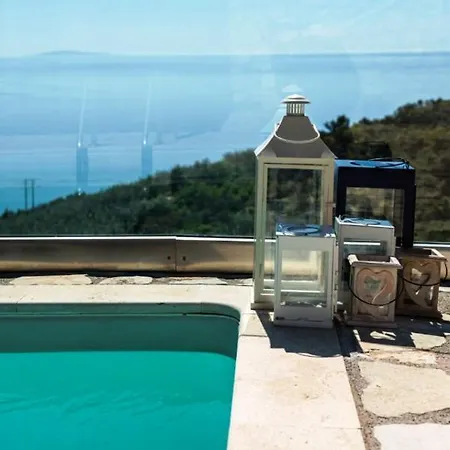 Apollo Romantic Sea View * Kivérion