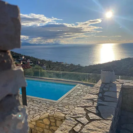 Apollo Romantic Sea View