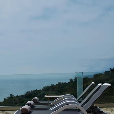 Vila Apollo Romantic Sea View *
