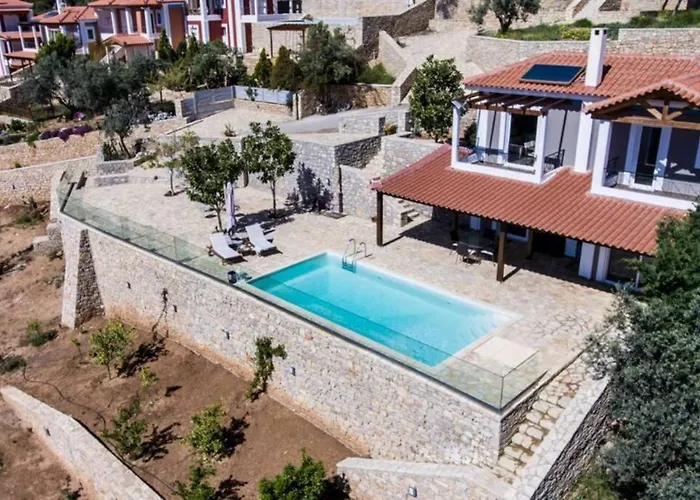 Apollo Romantic Sea View Villa *