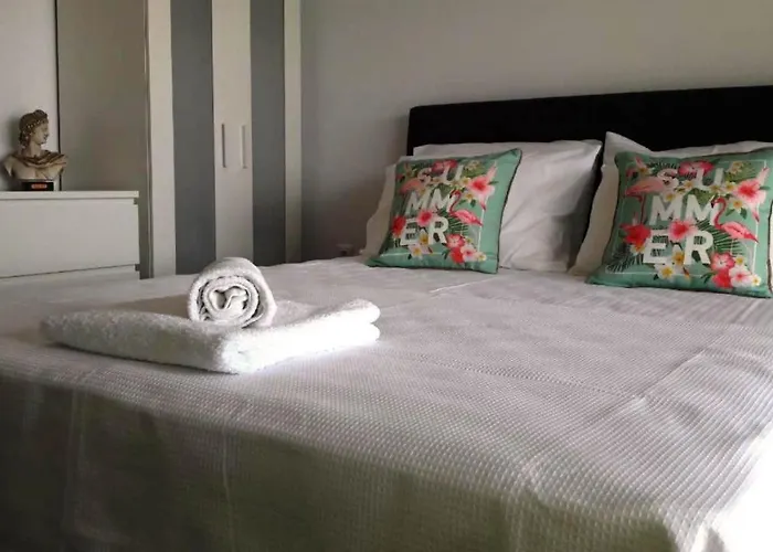 Apollo Romantic Sea View Villa