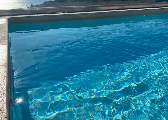 Apollo Romantic Sea View * Kivérion