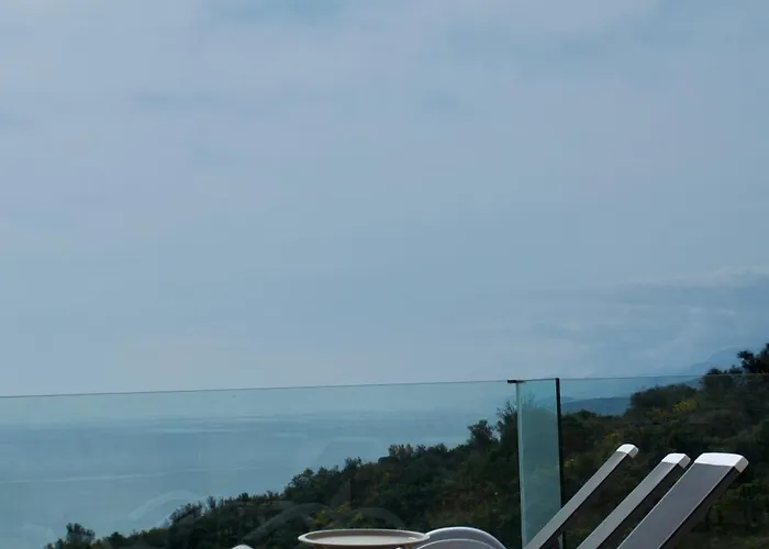 Villa Apollo Romantic Sea View *